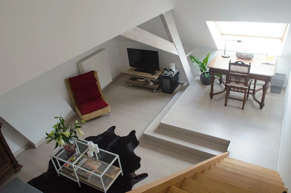 Privatunterkunft Ferienwohnung Upstairs9000 Gent